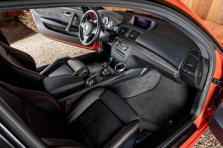Lead interior photo from the passenger-side