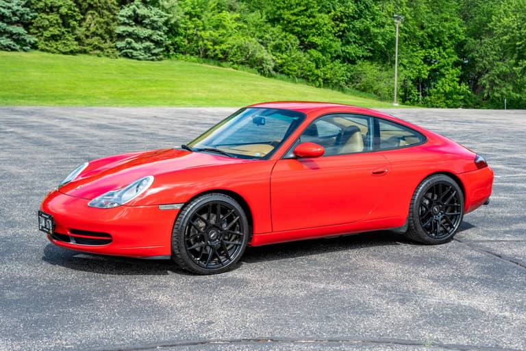 2001 Porsche 911 Carrera Coupe