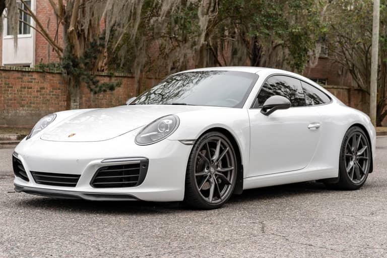 PORSCHE 911 991 TURBO S COUPE 2014 GB BRITISH EDITION RHD WHITE WAX02100003 1:18