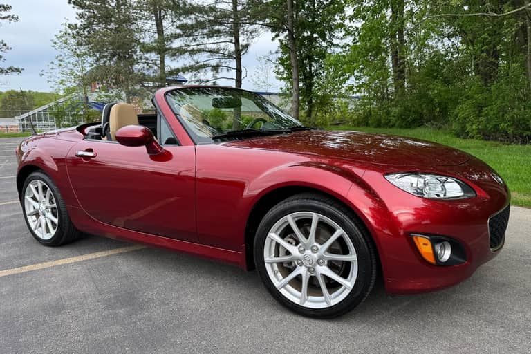2010 Mazda MX-5 Miata Grand Touring on cars&bids