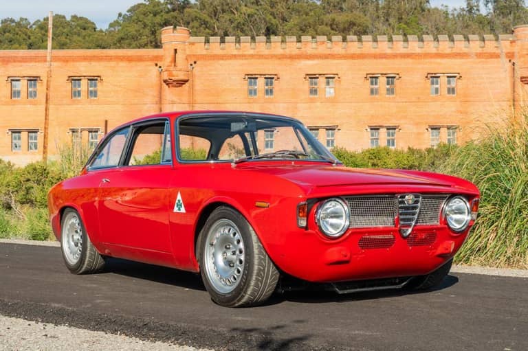 1965 Alfa Romeo Giulia Sprint GT on cars&bids