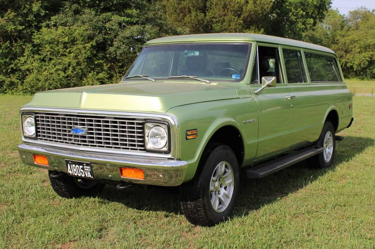 1972 Chevrolet C20 Suburban on cars&bids