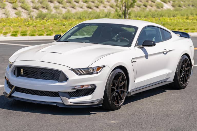 2019 Ford Mustang Shelby GT350 on cars&bids