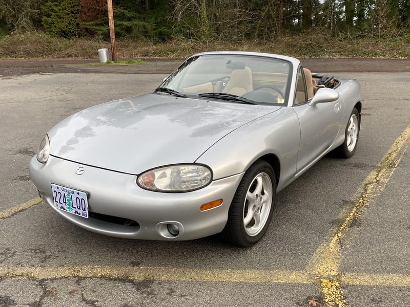 1999 Mazda Miata auction - Cars & Bids