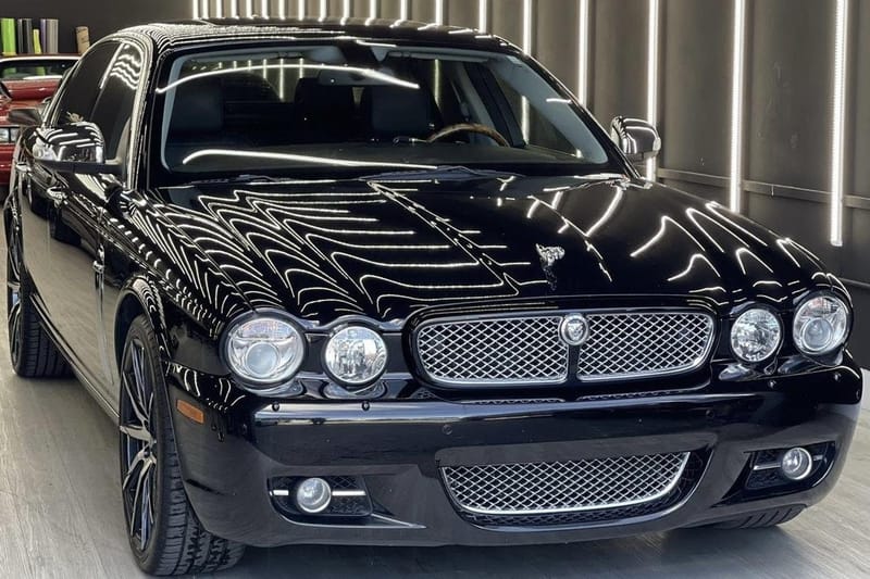 ラップ保管!】Ж AUTOart 未使用! 1/43 JAGUAR ジャガー X308 XJR