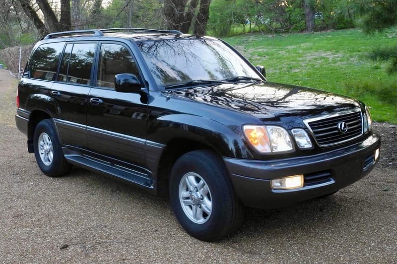TOYOTA レクサス 写真集「Lexus」Brian Long 著 2001年 2001 Lexus LX 470 auction - Cars & Bids