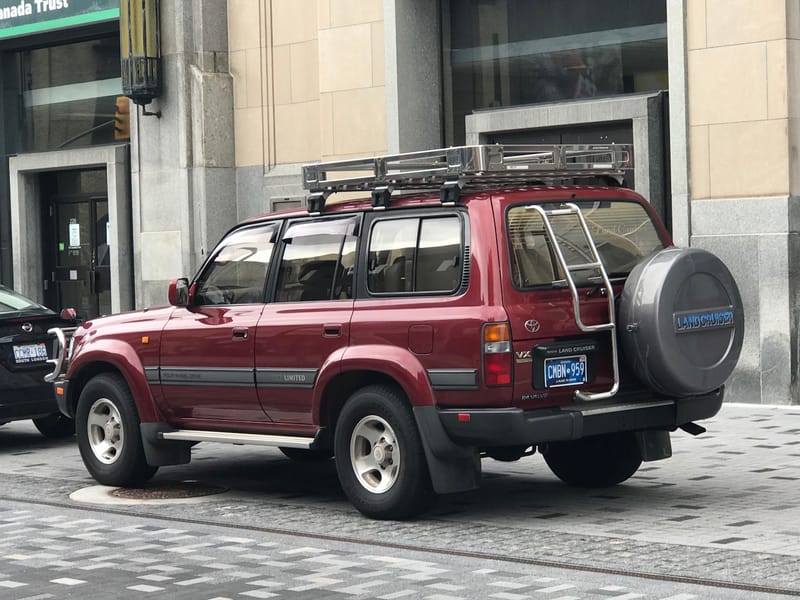 1997 Toyota Land Cruiser VX Limited auction - Cars & Bids