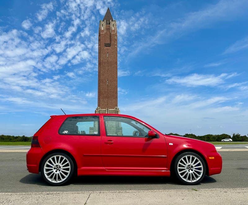 Clean R32s in the Volkswagen R32 Community