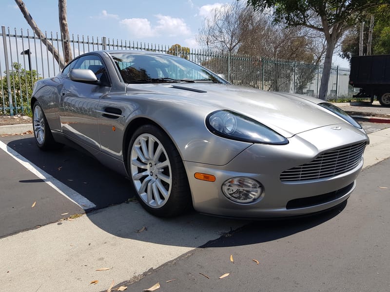 2002 Aston Martin V12 Vanquish auction - Cars & Bids