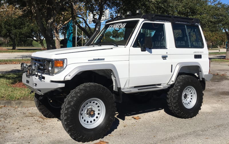 1994 Toyota Land Cruiser 70-Series auction - Cars & Bids