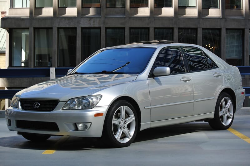 2003 Lexus IS 300 auction - Cars & Bids