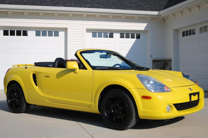 2003 Toyota MR2 Spyder auction - Cars & Bids