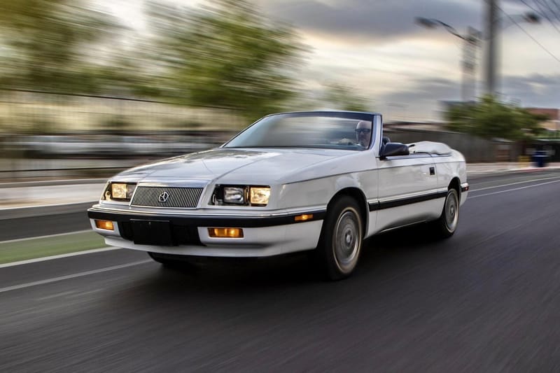 1988 Chrysler LeBaron Convertible auction - Cars & Bids