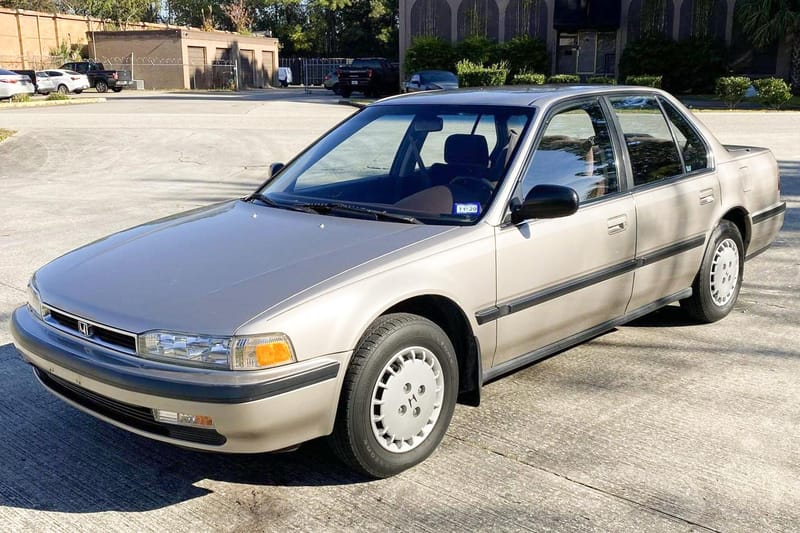 1990 Honda Accord LX Sedan auction - Cars & Bids