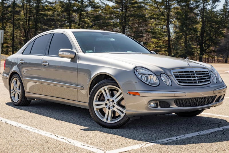 2005 Mercedes-Benz E500 4Matic Sedan auction - Cars & Bids