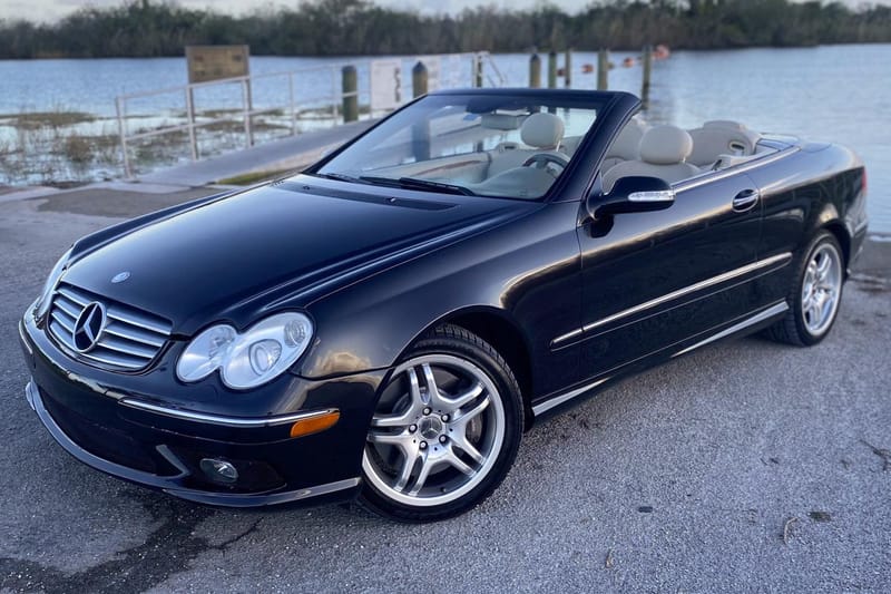 2004 Mercedes-Benz CLK500 Cabriolet auction - Cars & Bids