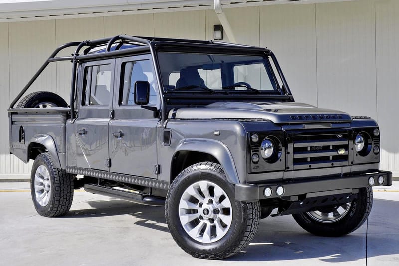 1994 Land Rover Defender 130 auction - Cars & Bids