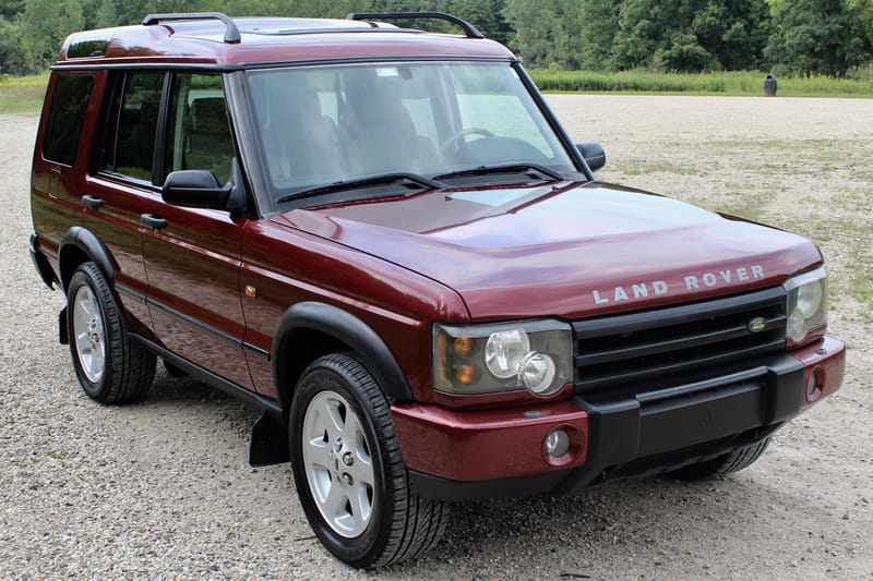 Land Rover Discovery 2 Alveston Red
