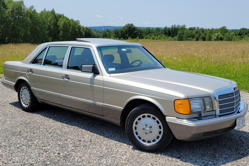 1990 Mercedes-Benz 420SEL auction - Cars & Bids