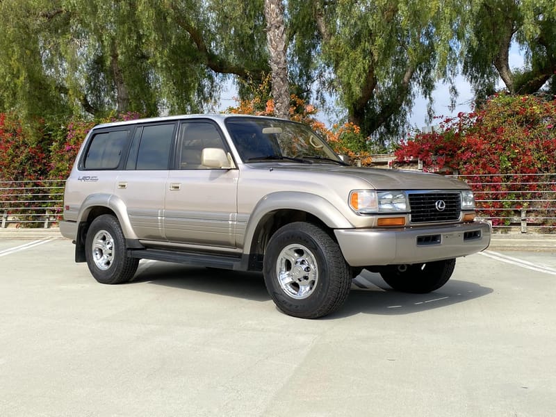 1997 Lexus LX450 auction - Cars & Bids