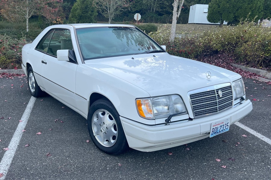 1995 Mercedes-Benz E320 Coupe