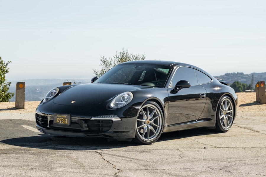 2015 Porsche 911 Carrera Coupe