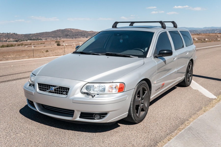 2005 Volvo V70R